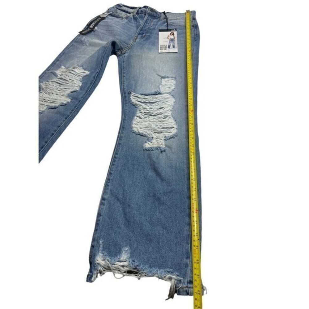 NWT Cello Jeans Womens Sz 11/30‎ Super  High Rise Distressed Dad Destroyed Jeans - Picture 7 of 11